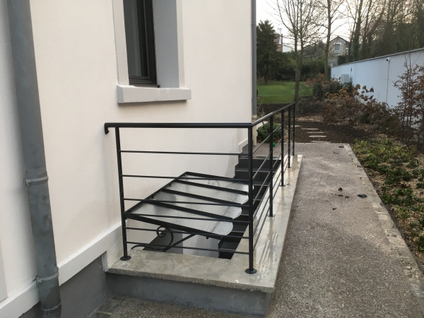 GARDE-CORPS GC37, garde-corps en ferronnerie